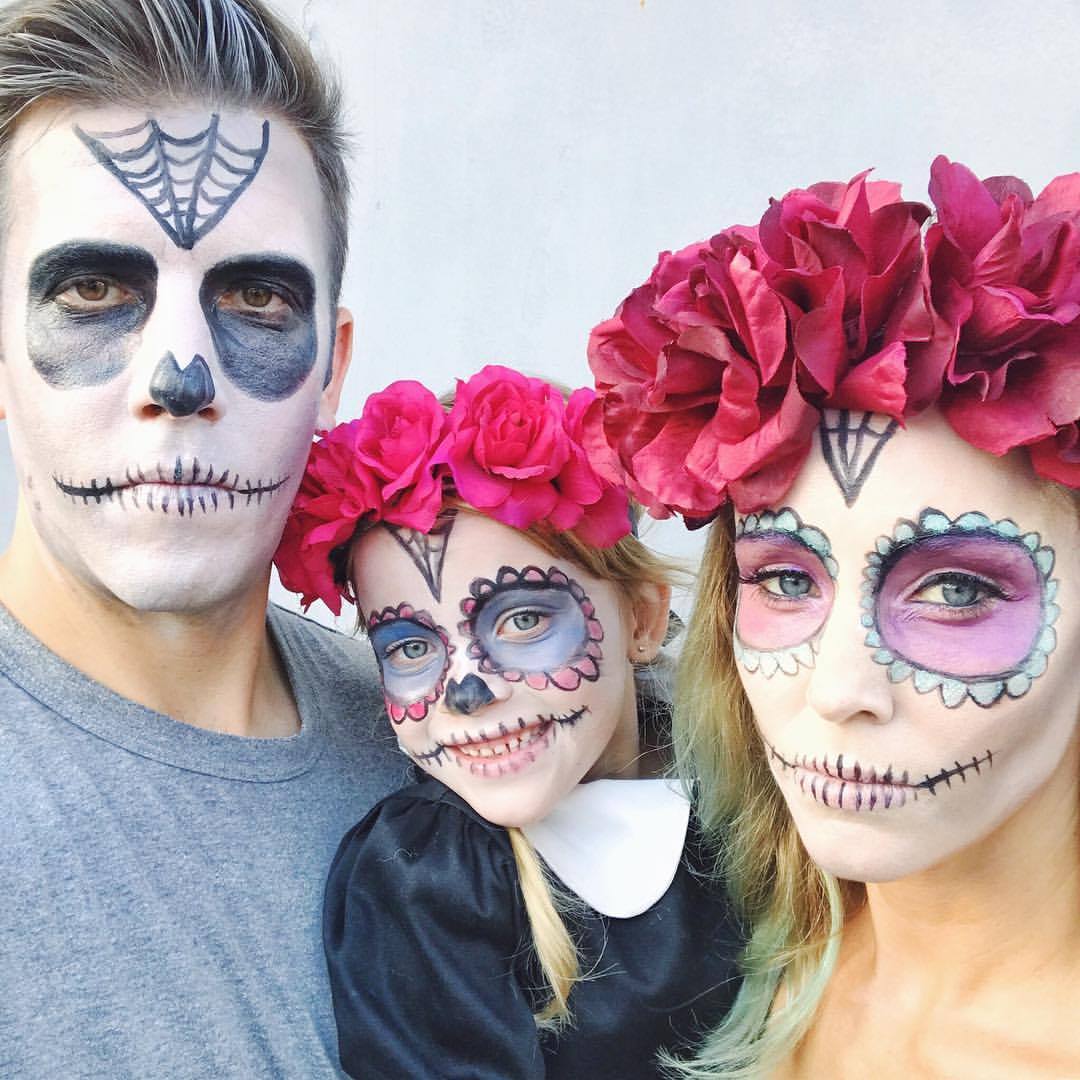 dia de los muertos family makeup 