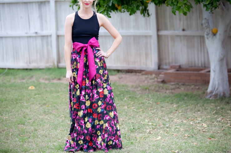 Floral dress with a bow