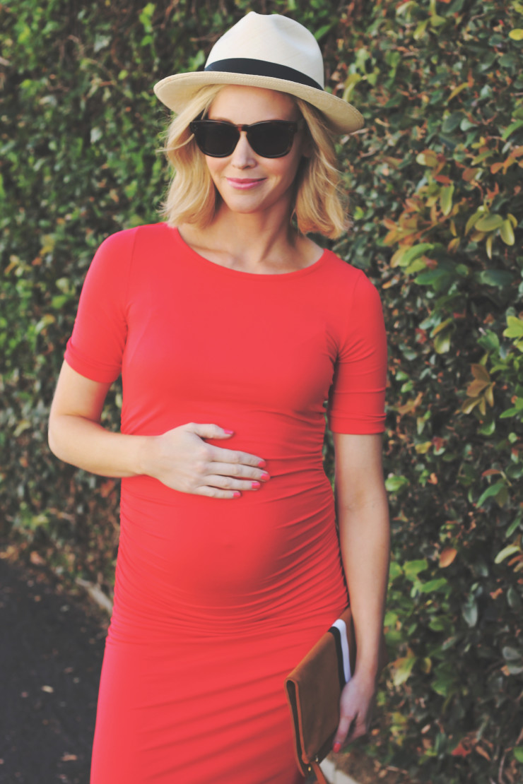 Casual maternity outfit